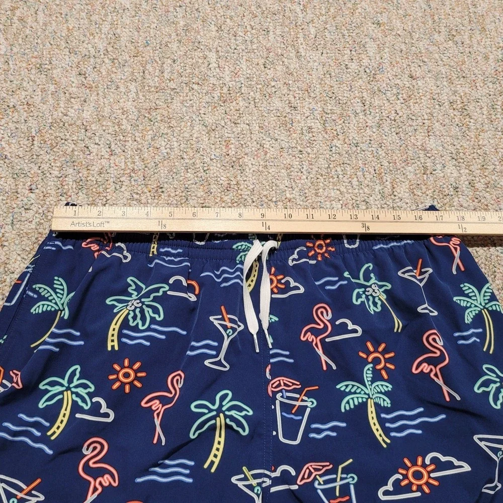 Chubbies Swim Trunks Men 2XL Navy Neon‎ Flamingo Palm Tree 7